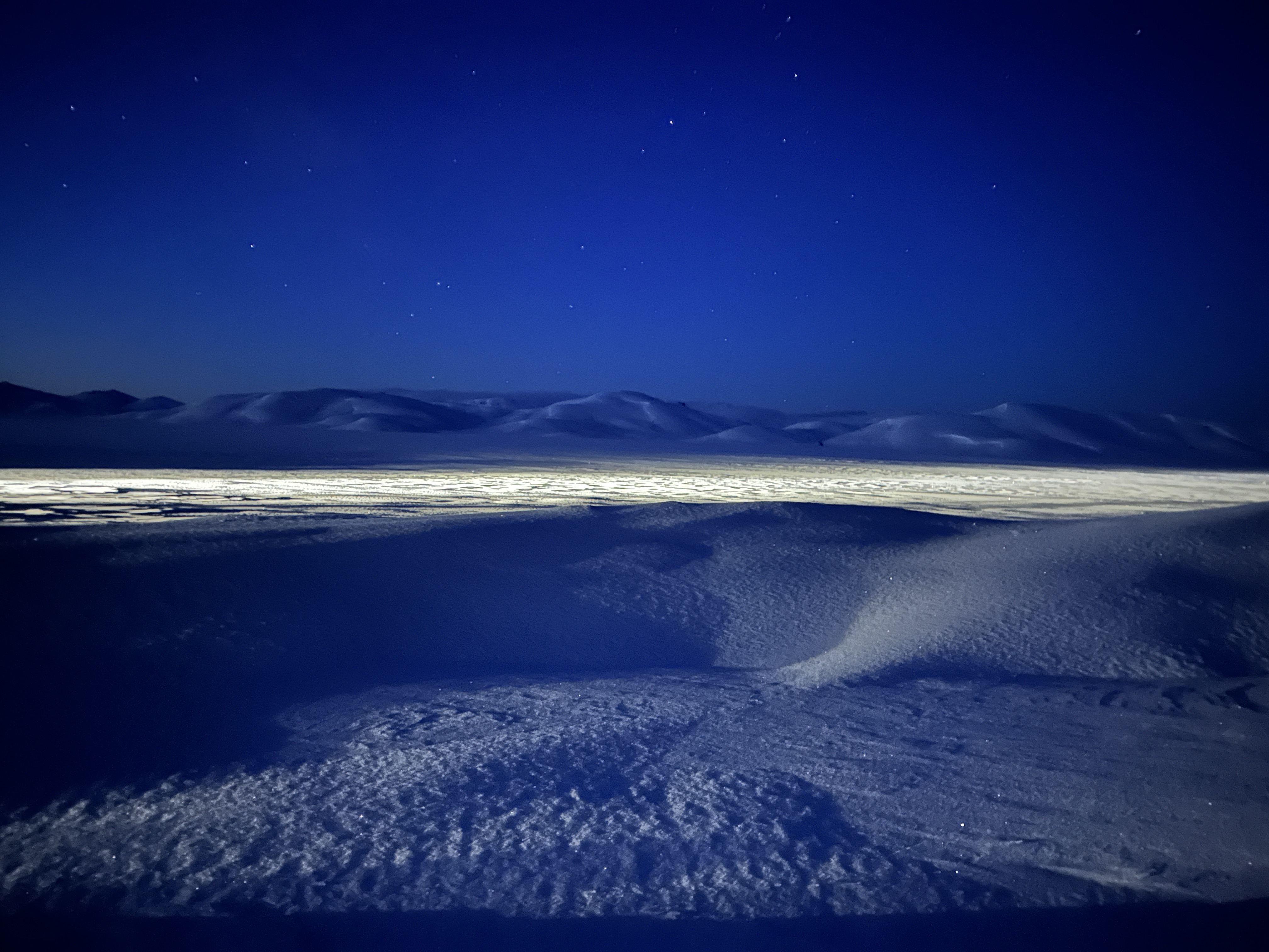 Winter Blue sequence photograph 4.
